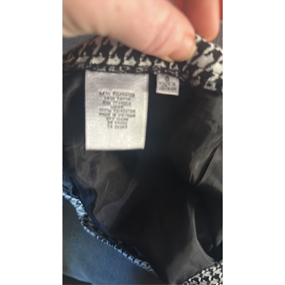 Kasper Black plaid Skirt suit set - Picture 14 of 14